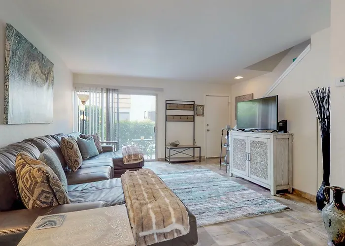 2 Bed 2 Bath Vacation In Scottsdale